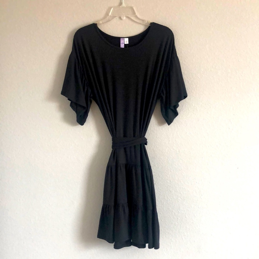 Francesca’s Black dress